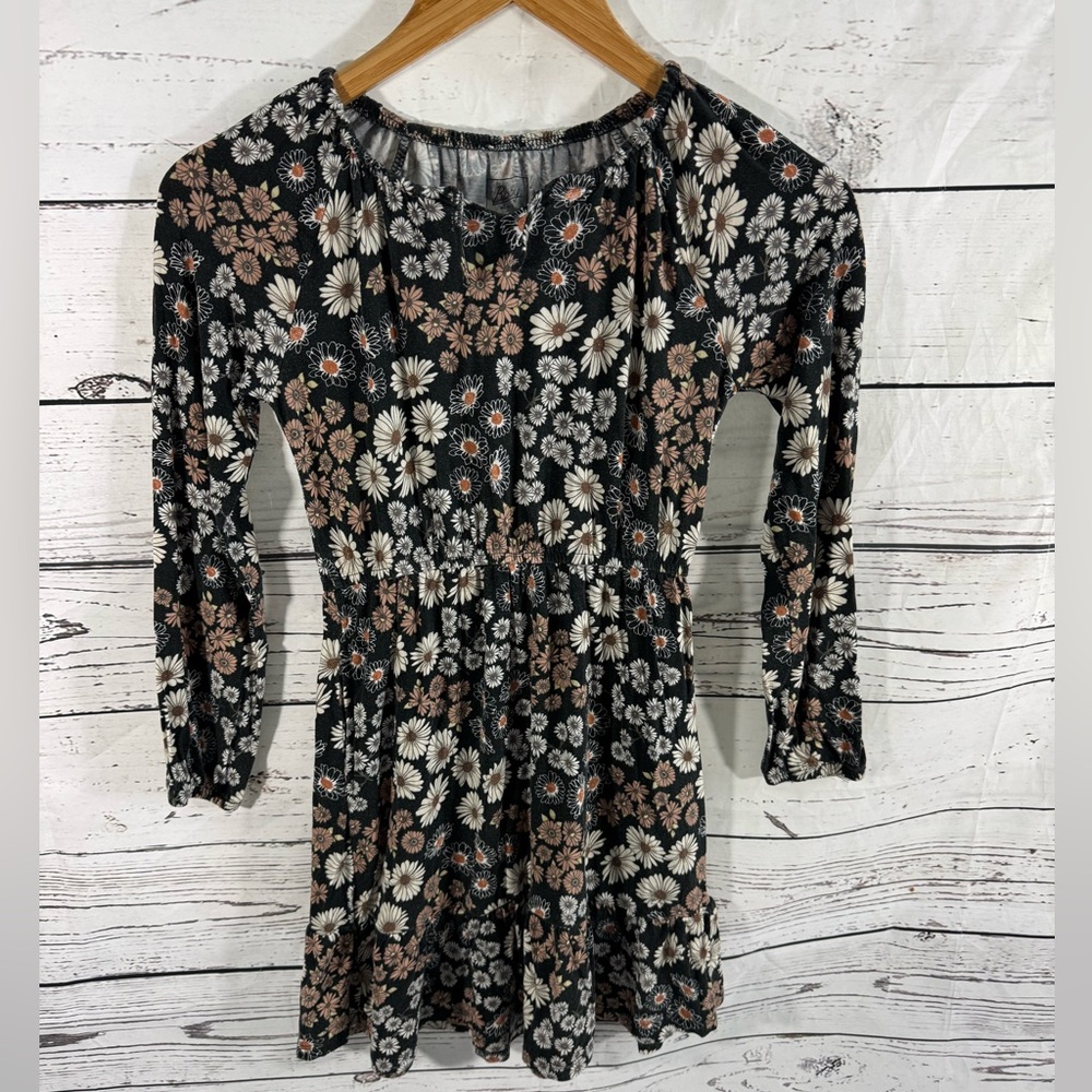 Bixby Girls Floral Long Sleeve Dress size 8/10